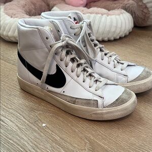 NIKE high top blazers